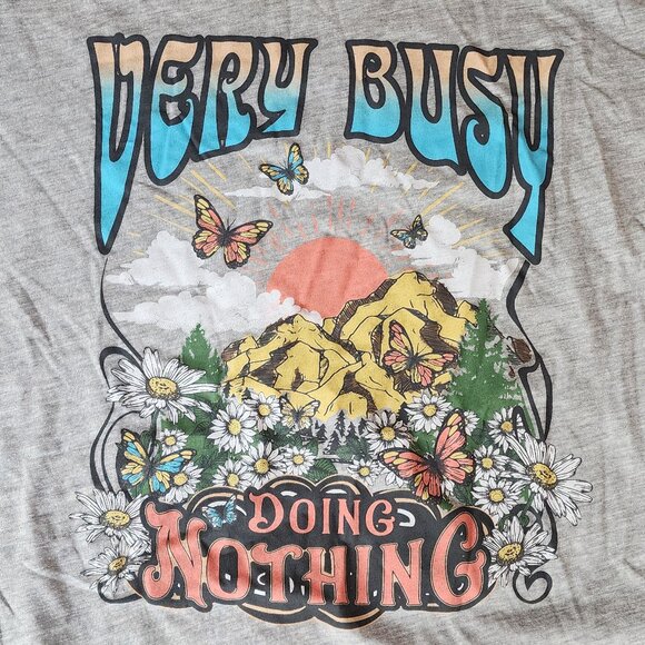 Wound Up Juniors Gray "Very Busy Doing Nothing" Graphic T-Shirt Size XXXL - Picture 8 of 14